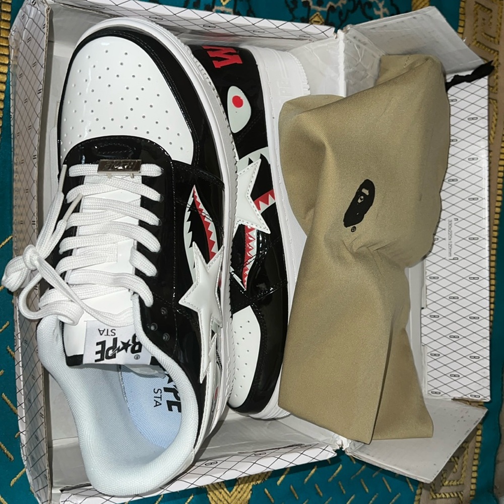 BAPESTA WGM SHARK SNEAKERS